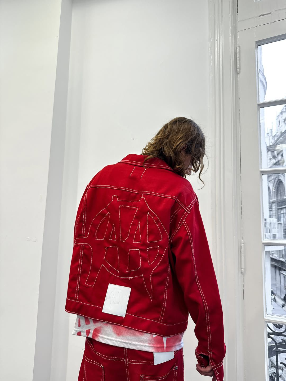 Look 03 — Light